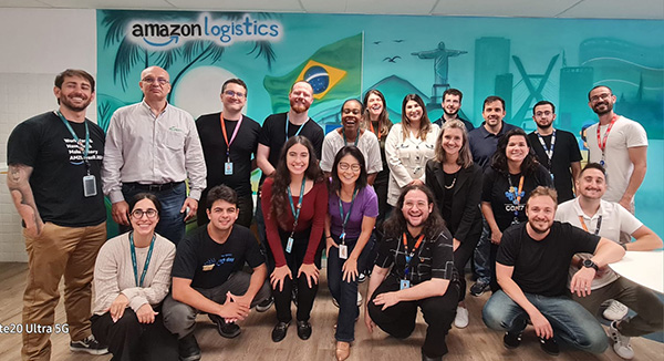 PLVB debate descarbonização logística no Centro de Distribuição da Amazon em Osasco